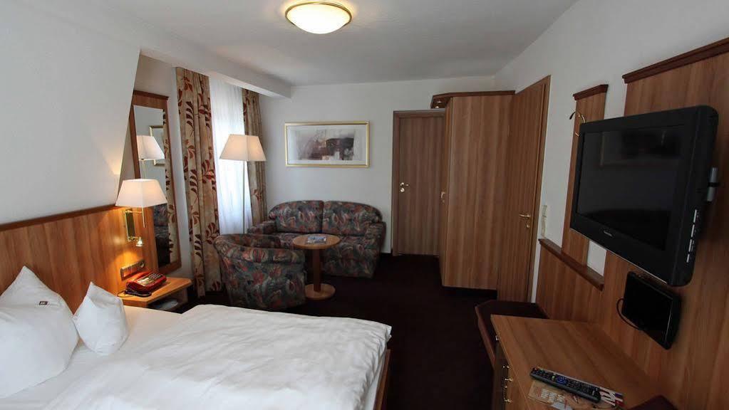 Neckarblick Self Service Hotel 바트빔펜 외부 사진